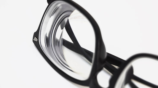 What is The Difference Between Nearsighted and Farsighted