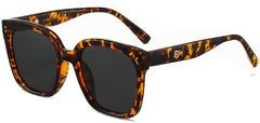 Sawyer Tortoise Plastic Sunglasses from ANRRI, angle view